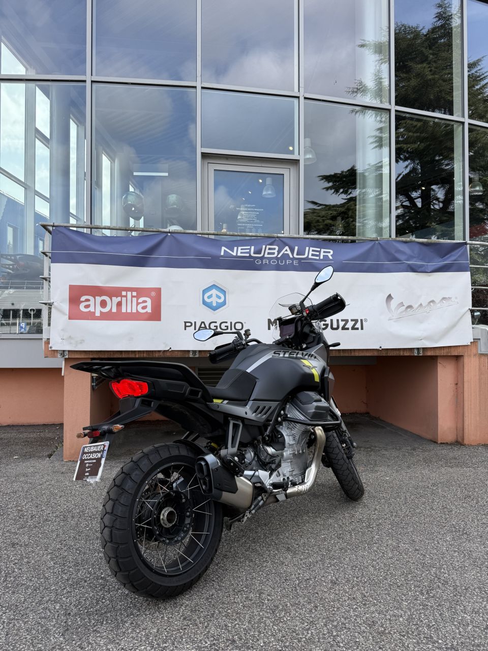 MOTO GUZZI STELVIO 4