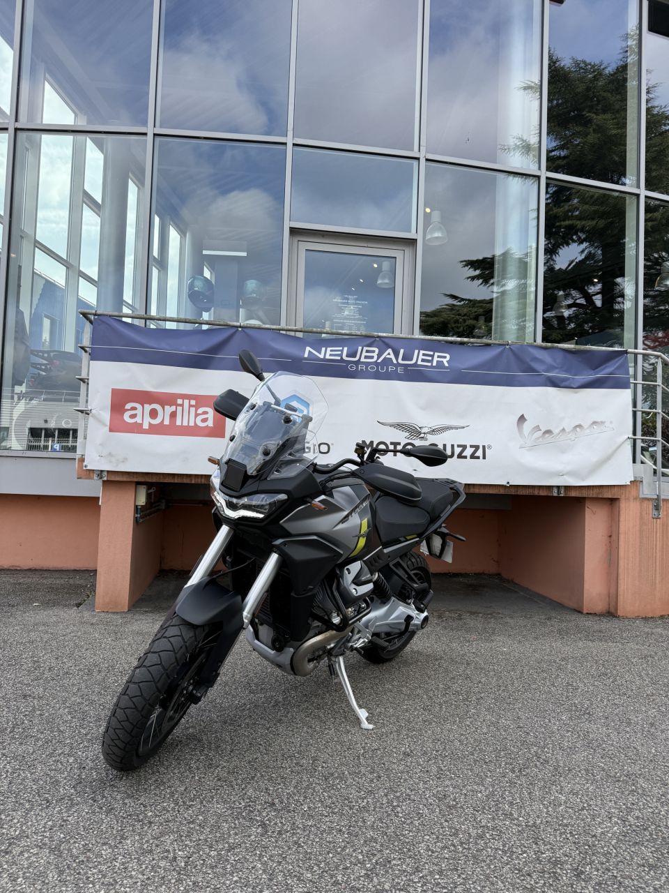 MOTO GUZZI STELVIO 4