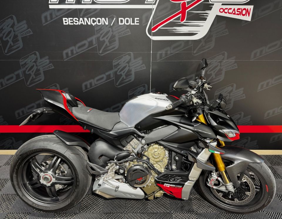 DUCATI STREETFIGHTER V4 SP2 4