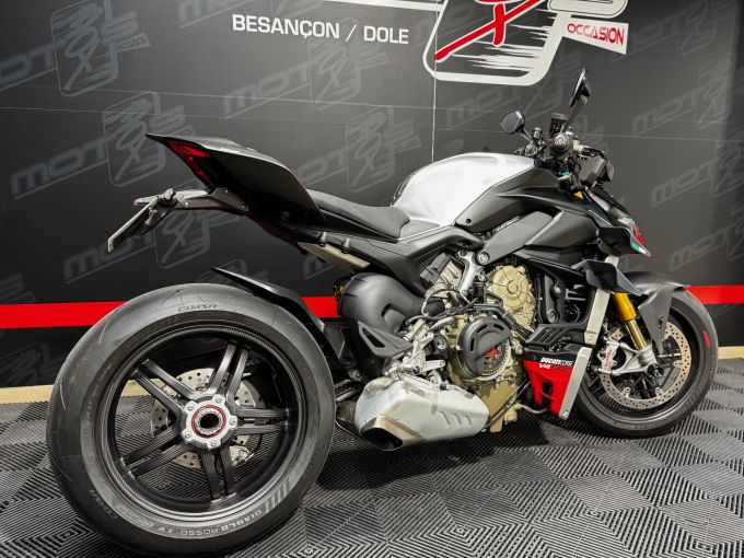 DUCATI STREETFIGHTER V4 SP2 4