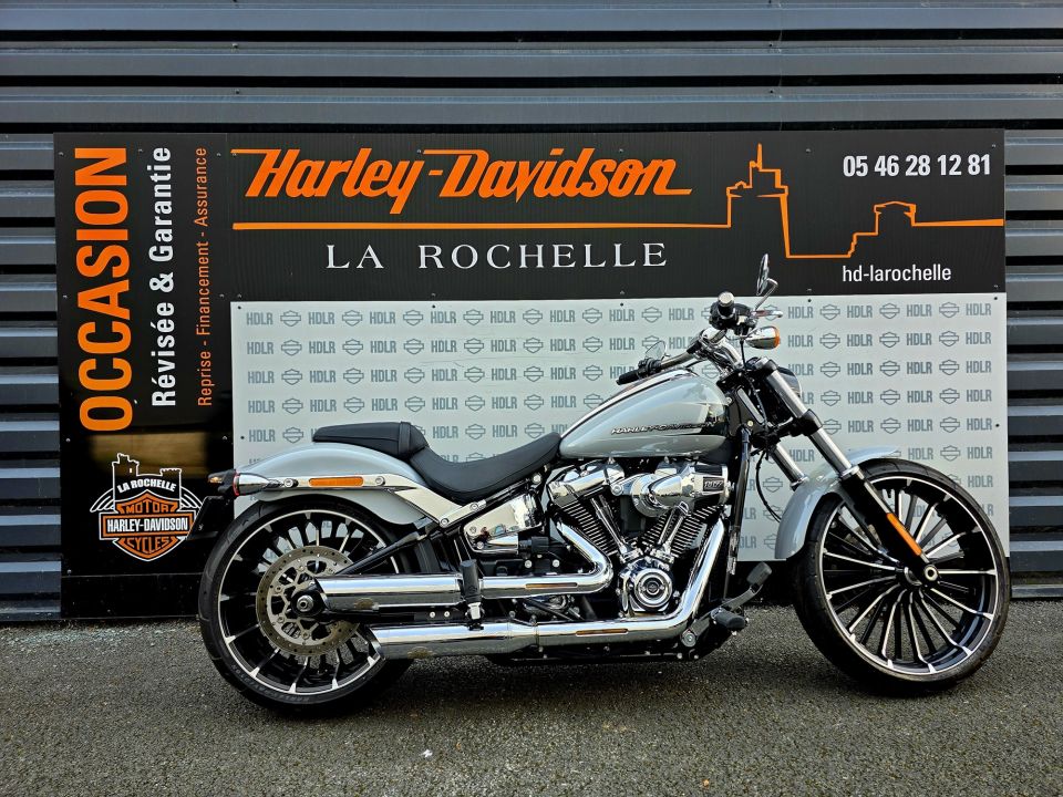 HARLEY-DAVIDSON SOFTAIL BREAKOUT 1923 4