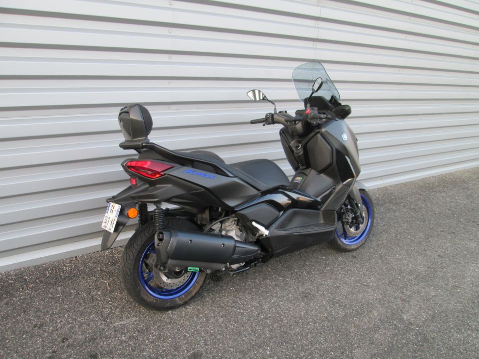 YAMAHA XMAX 300 4
