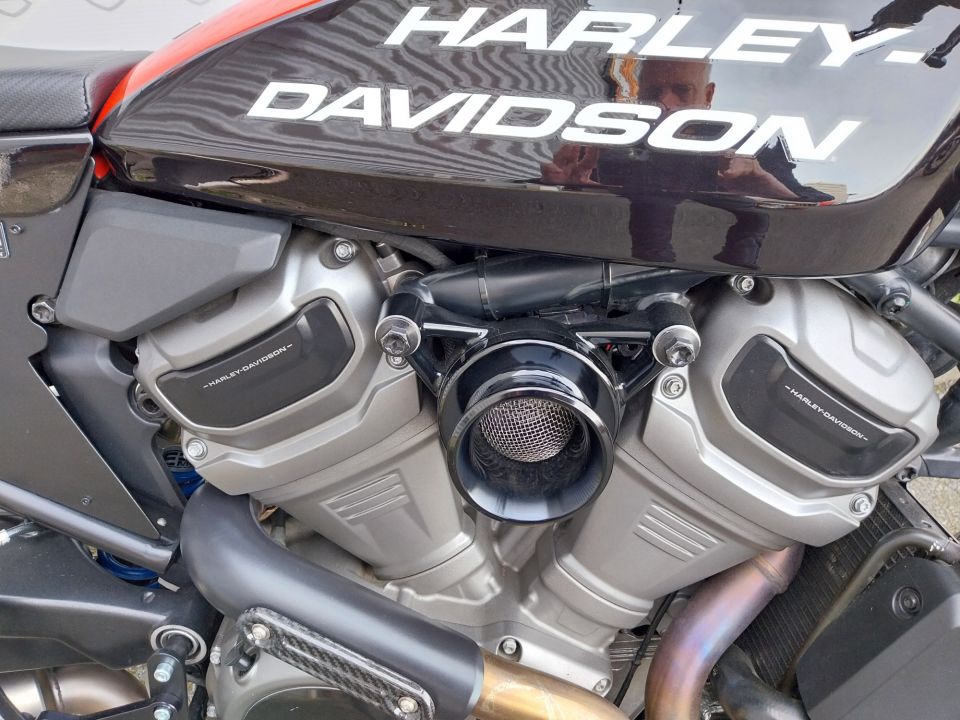 HARLEY-DAVIDSON ADVENTURE PAN AMERICA 1250 4