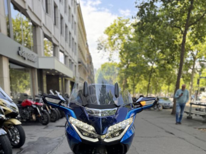 HONDA GL1800 GOLDWING 4