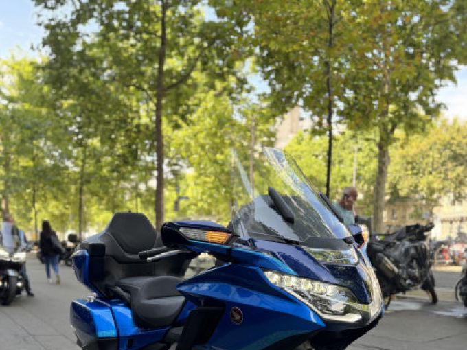 HONDA GL1800 GOLDWING 4