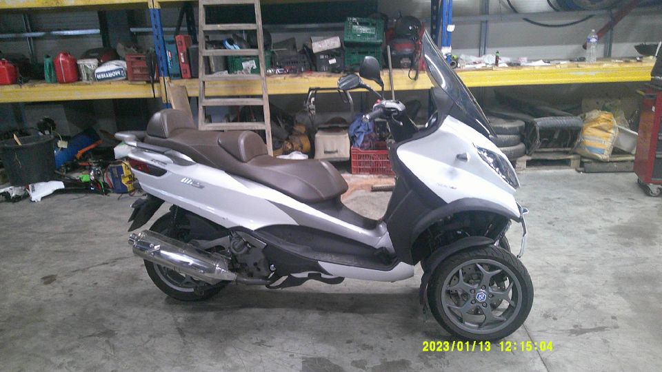 PIAGGIO MP3 500 4