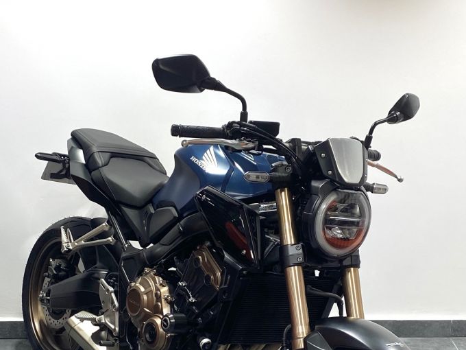 HONDA CB 650 RA 4