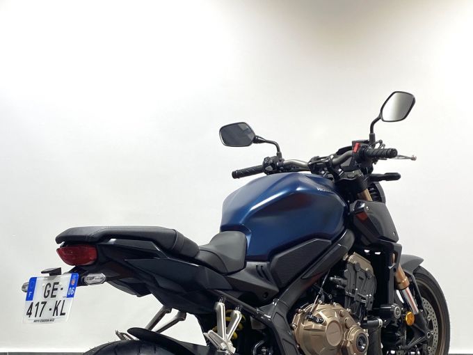 HONDA CB 650 RA 4