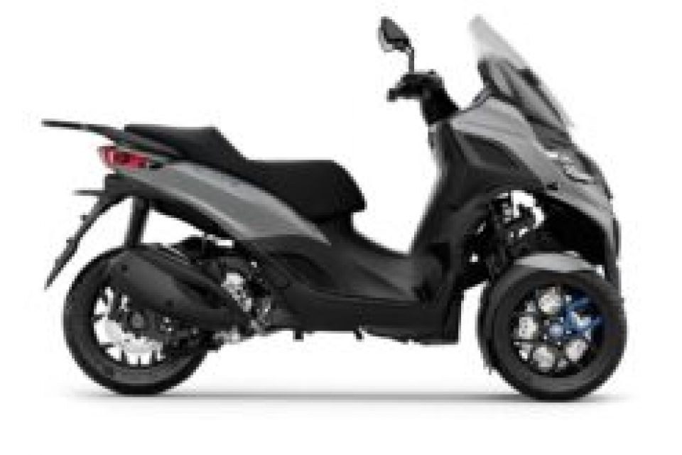 PIAGGIO MP3 300 HPE SPORT ABS ASR 4