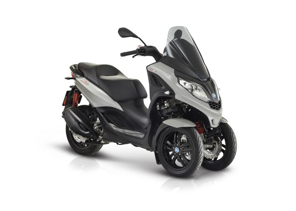PIAGGIO MP3 300 HPE SPORT ABS ASR 4