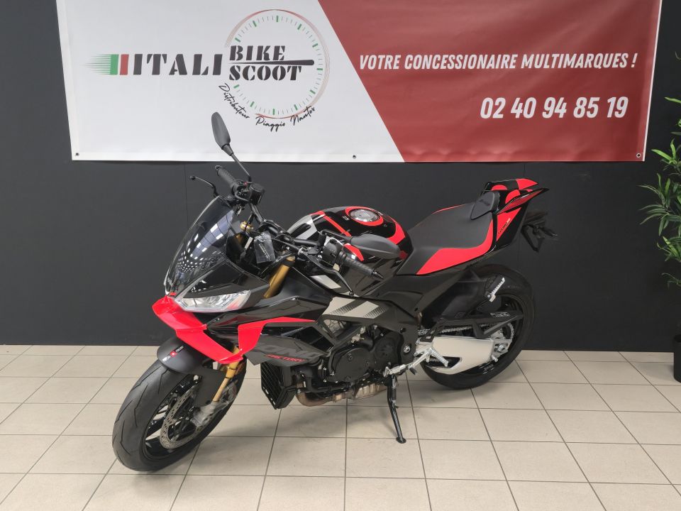 APRILIA TUONO 1100 V4 FACTORY 4