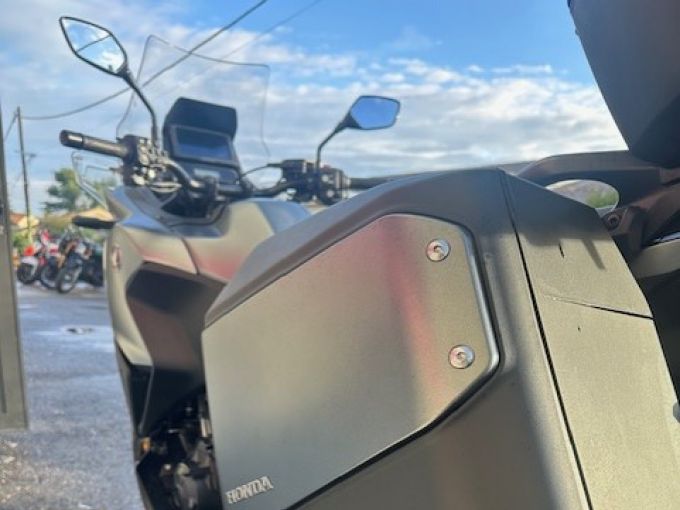 HONDA NT 1100 DCT 4