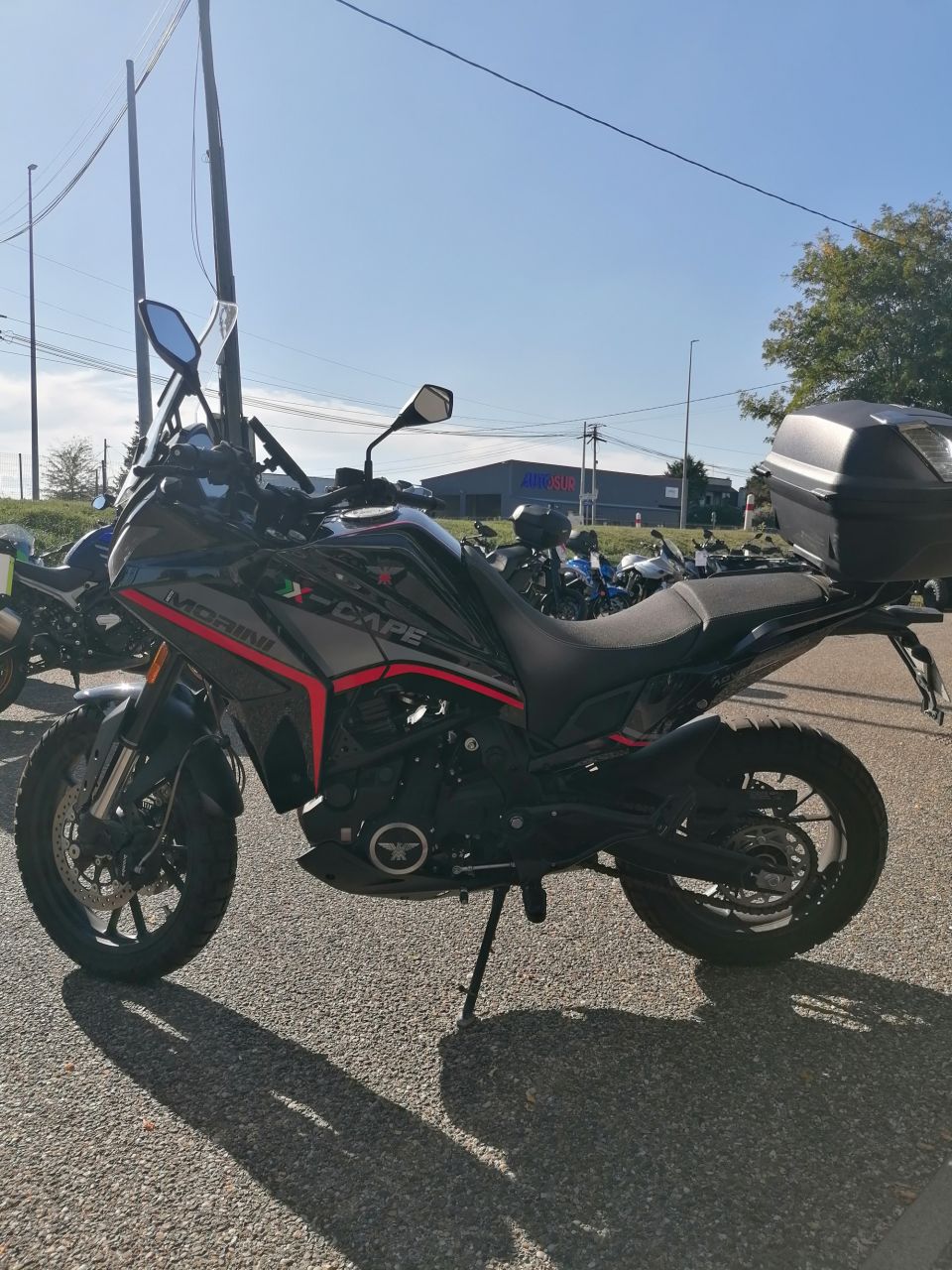 MOTO MORINI X-cape 650 4