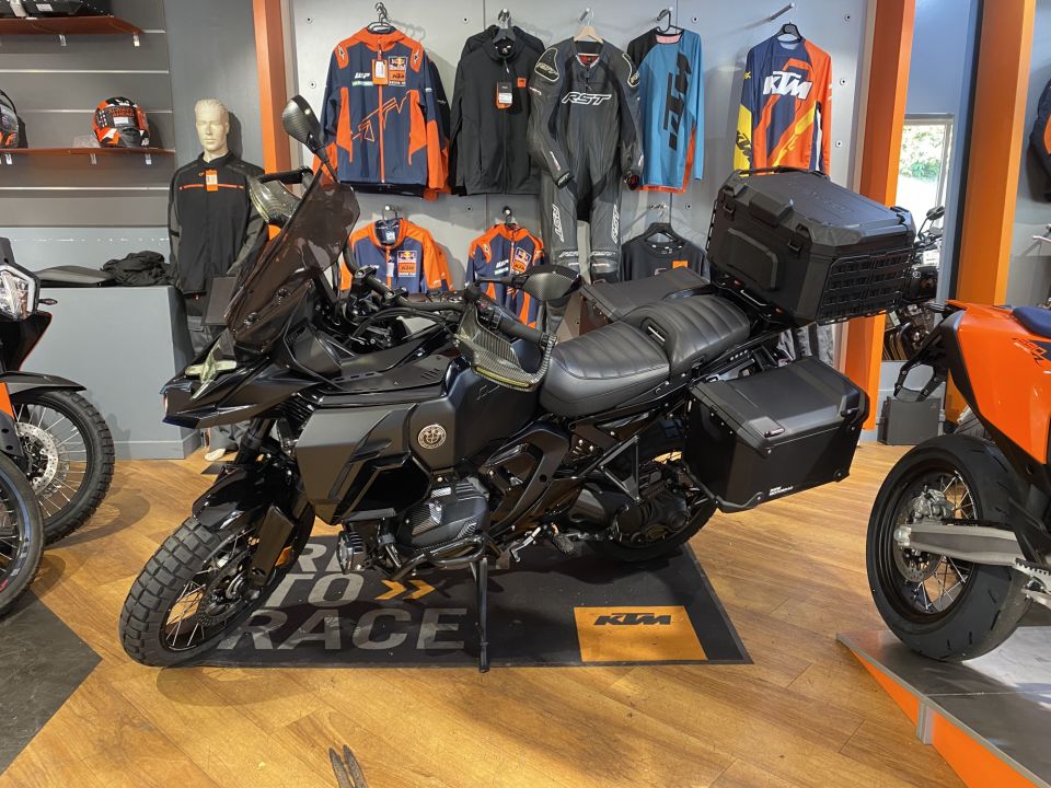 BMW BMW R 1300 GSA 4