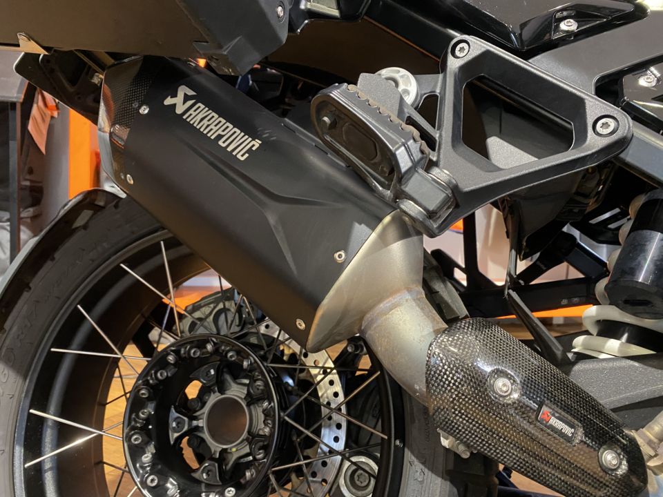 BMW BMW R 1300 GSA 4