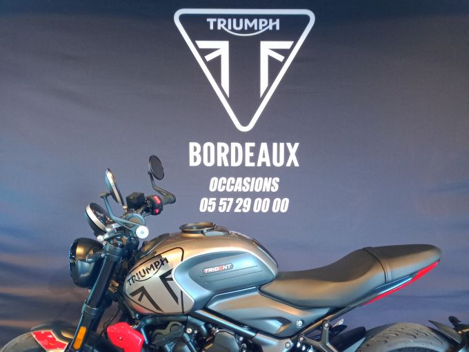 TRIUMPH TRIDENT 660 4