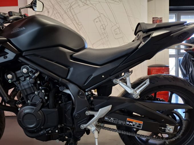 HONDA CB 500 Hornet 4