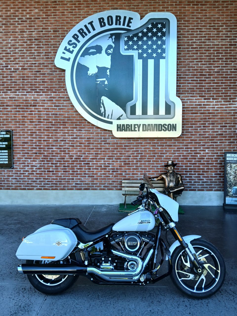 HARLEY-DAVIDSON SOFTAIL SPORT GLIDE 1745 4