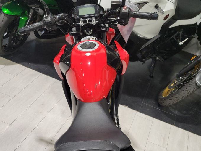 SUZUKI GSX-S 125 ABS 4