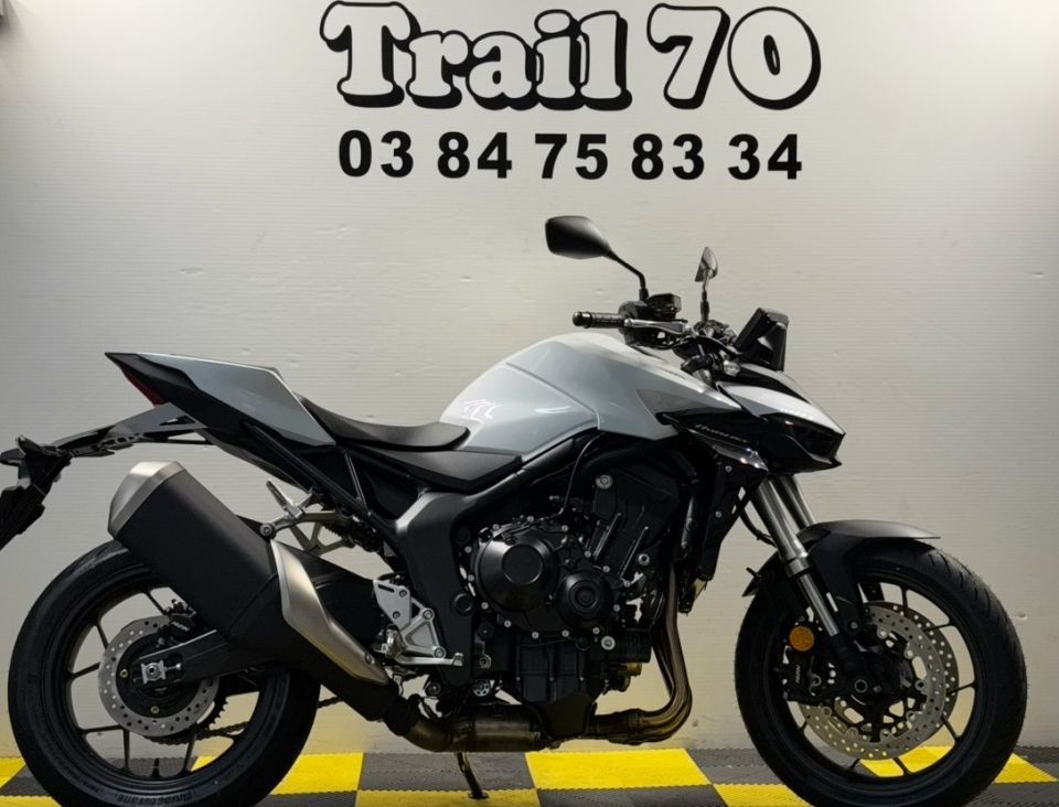 HONDA CB 1000 Hornet 4