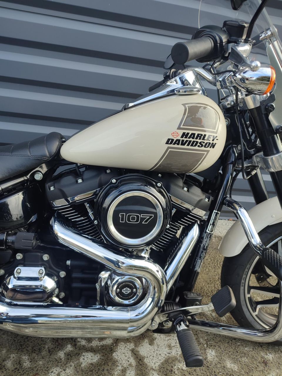 HARLEY-DAVIDSON SOFTAIL SPORT GLIDE 1745 4