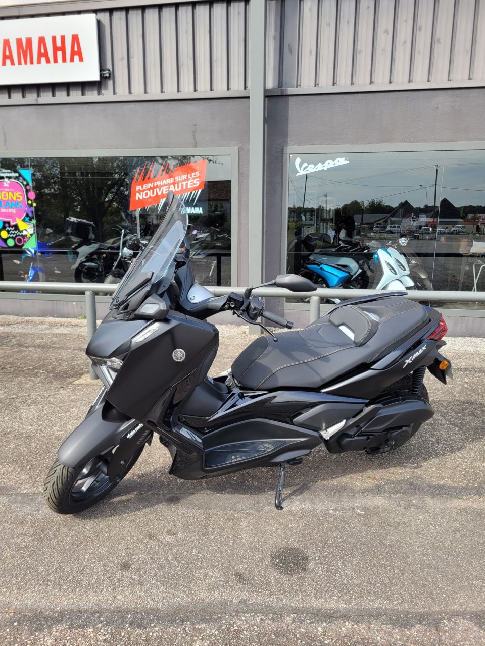 YAMAHA XMAX 125 TECH MAX 4