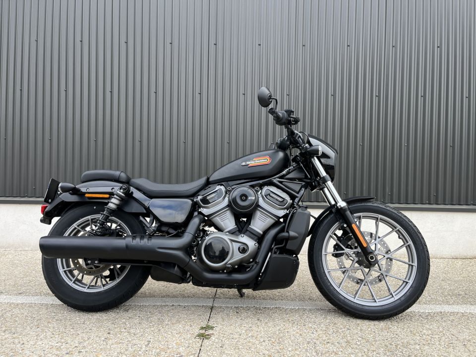 HARLEY-DAVIDSON SPORTSTER Nightster 975 RH 4