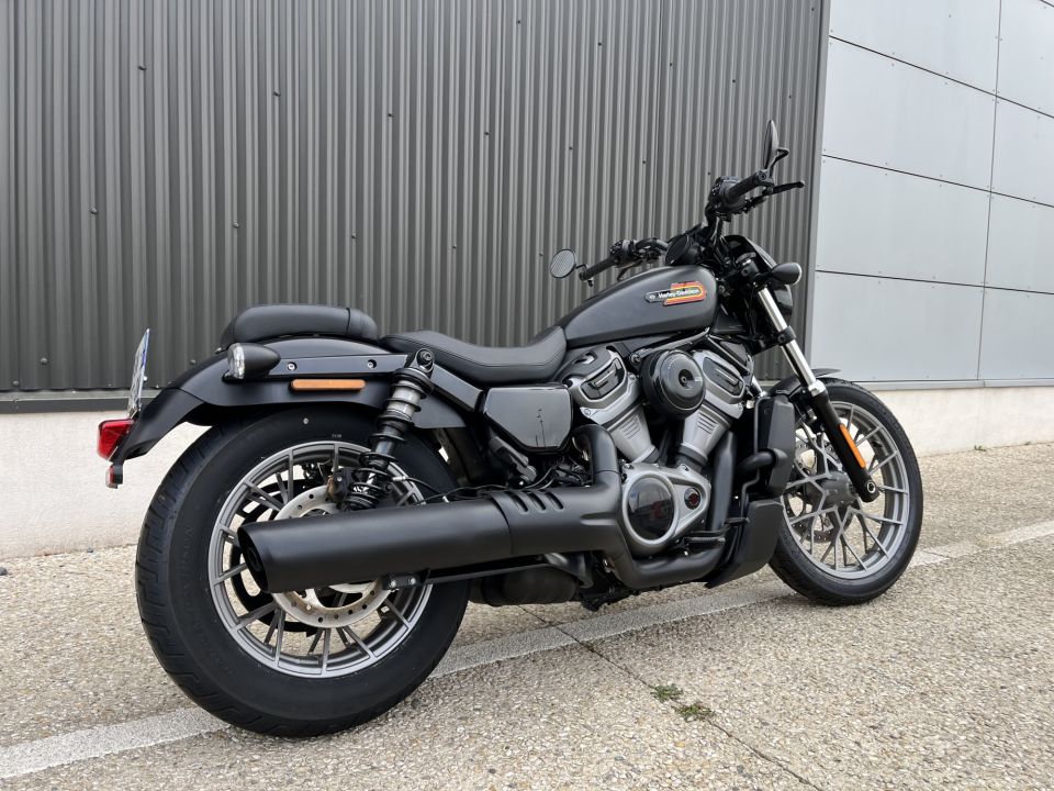 HARLEY-DAVIDSON SPORTSTER Nightster 975 RH 4
