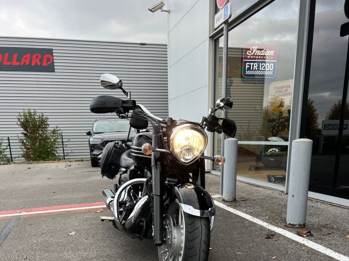 YAMAHA XV 1900 4