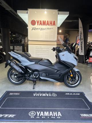 YAMAHA XP T-MAX 560 TECH MAX - 2025