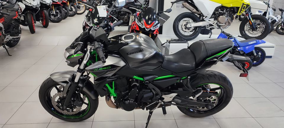 KAWASAKI Z 650 4