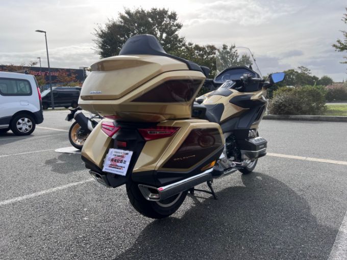 HONDA GL1800 GOLDWING 4