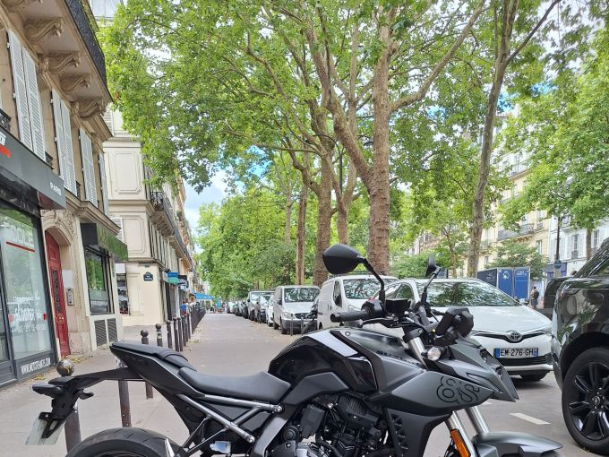 SUZUKI GSX-8S A2 4