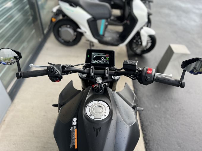YAMAHA MT-07 (47.5CV) 4