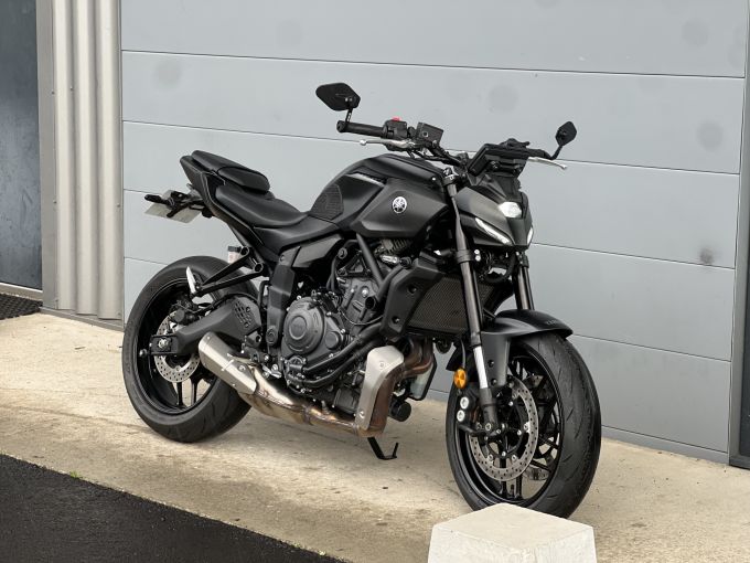 YAMAHA MT-07 (47.5CV) 4