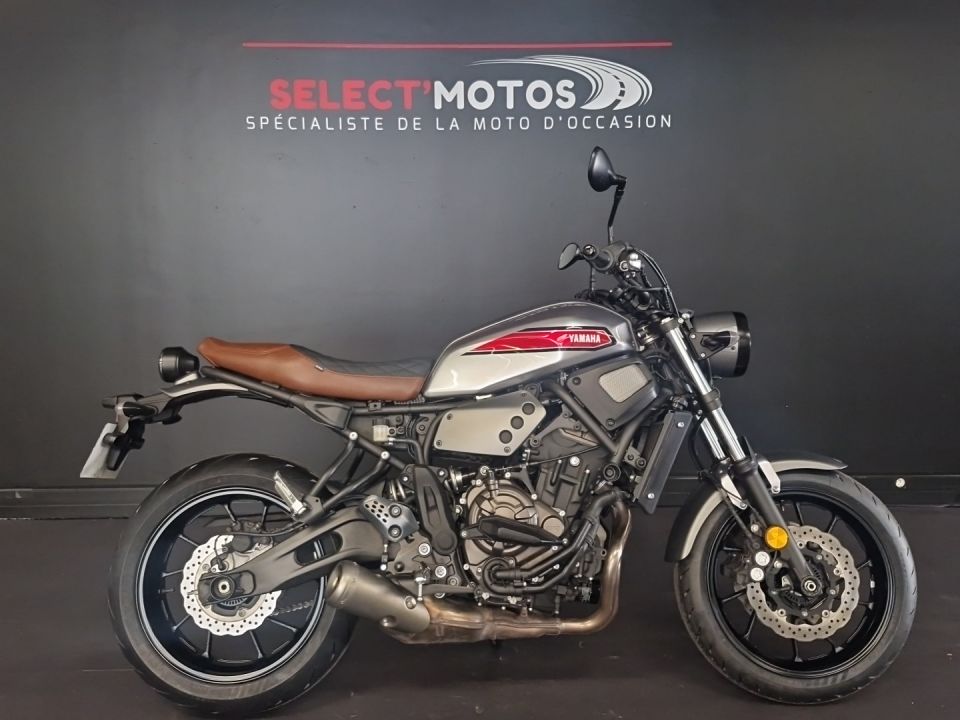 YAMAHA XSR 700 4