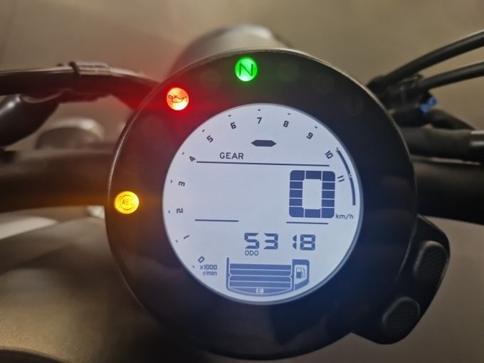YAMAHA XSR 700 4
