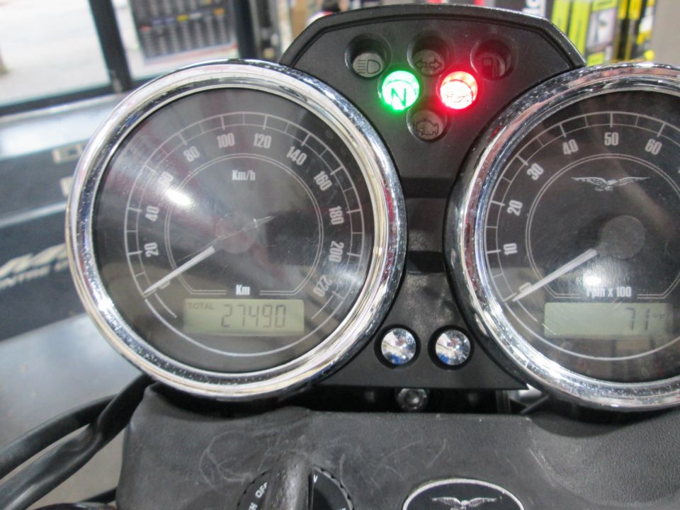 MOTO GUZZI MOTO GUZZI V7 II 4