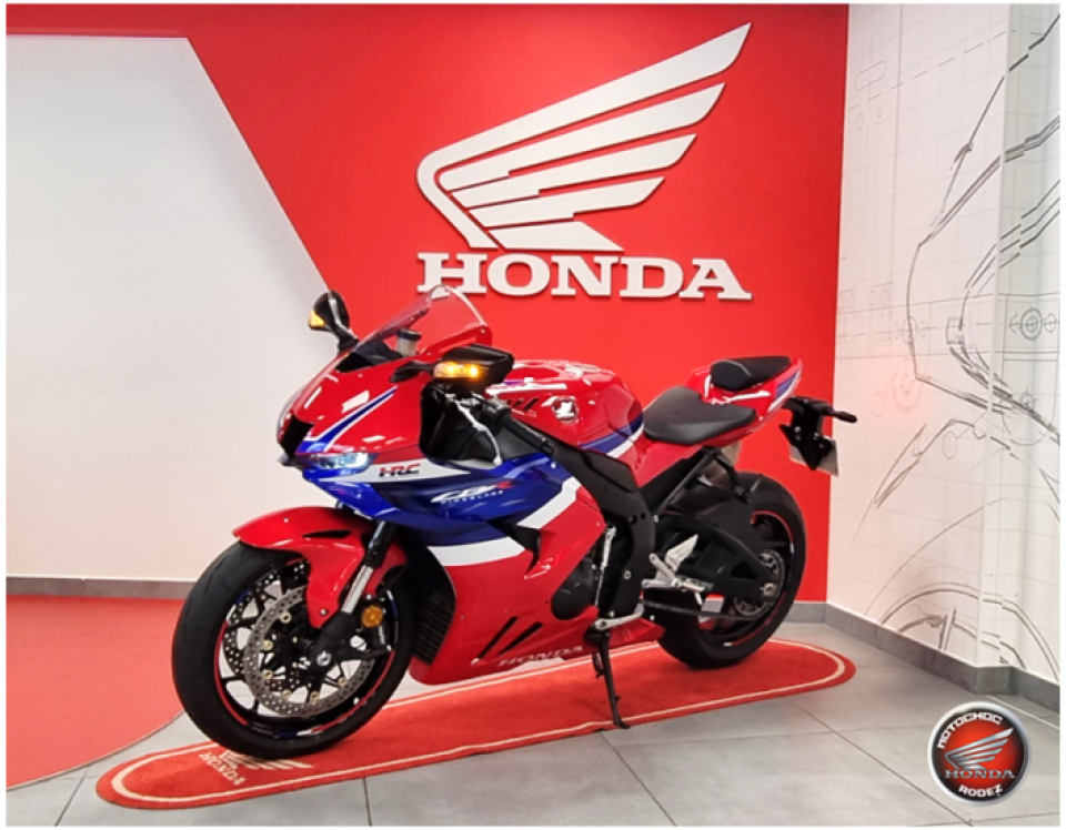HONDA CBR1000RR FIREBLADE HRC 4
