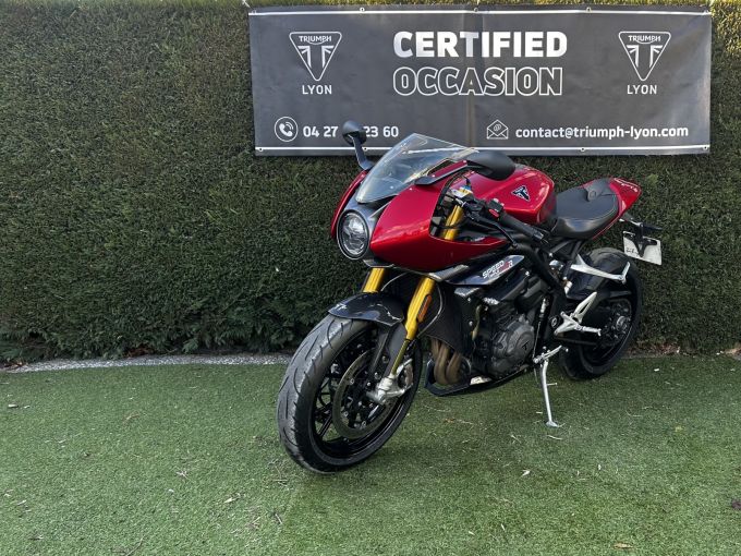 TRIUMPH SPEED TRIPLE 1200 RR 4