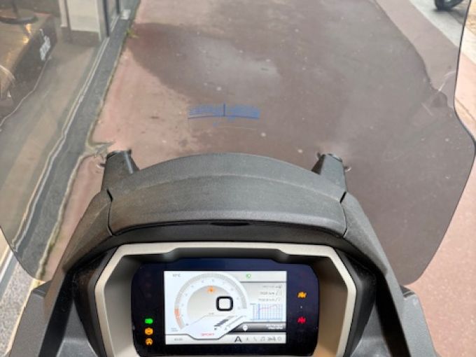 PIAGGIO MP3 530 HPE EXCLUSIVE 4