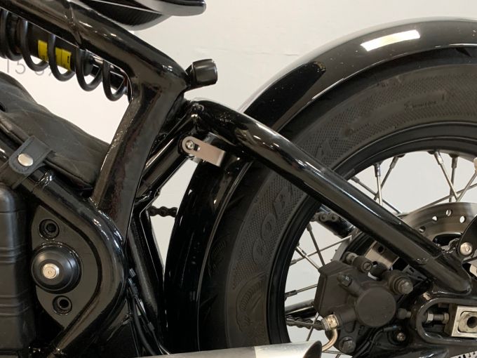 TRIUMPH Bonneville Bobber 1200 4
