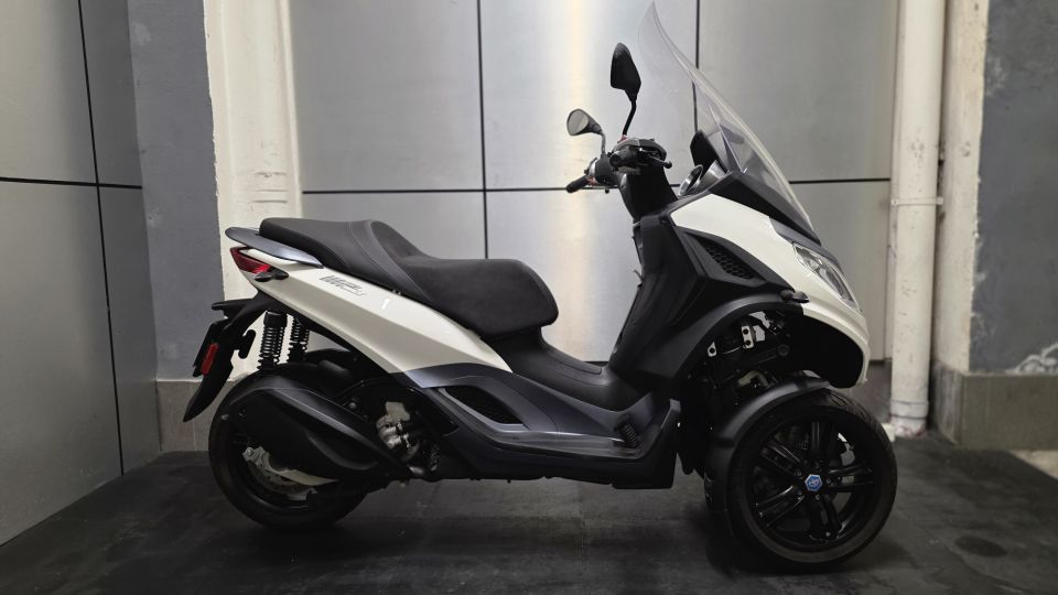 PIAGGIO MP3 300 HPE ABS ASR EURO5 4