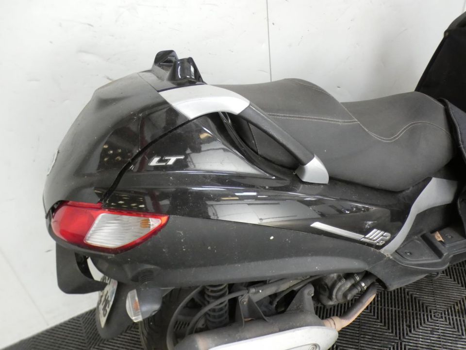 PIAGGIO MP3 300 LT 4