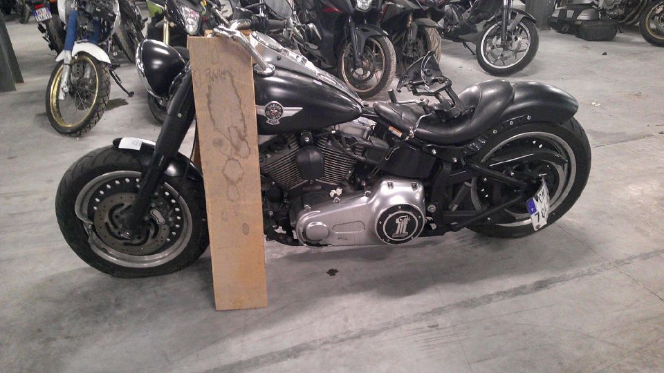 HARLEY-DAVIDSON SOFTAIL FAT BOY 1584 4