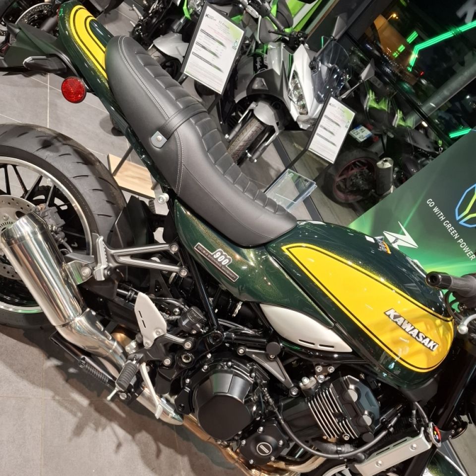 KAWASAKI Z 900 4