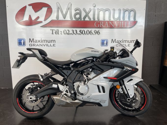 CF MOTO 675 SR-R 4