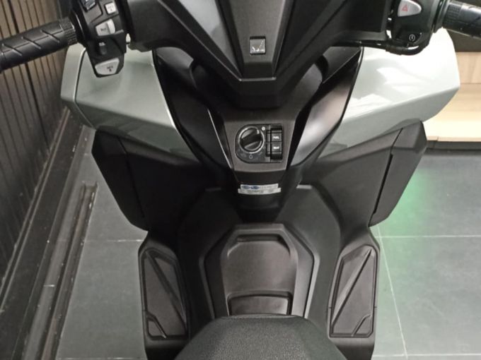 HONDA NSS FORZA  125AD 4
