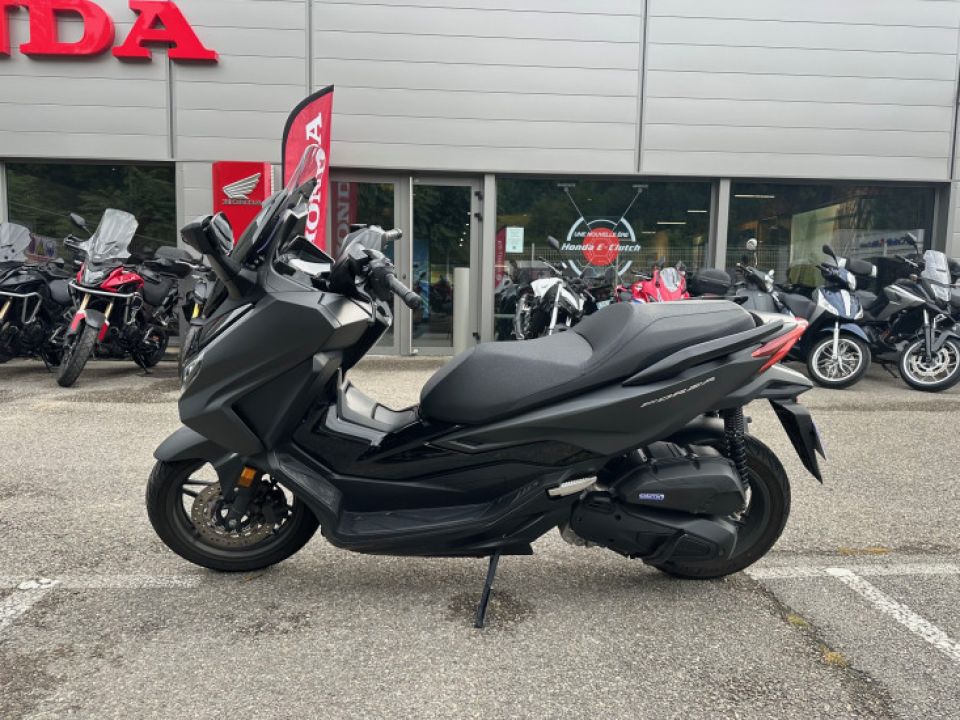 HONDA FORZA 125 ABS 4