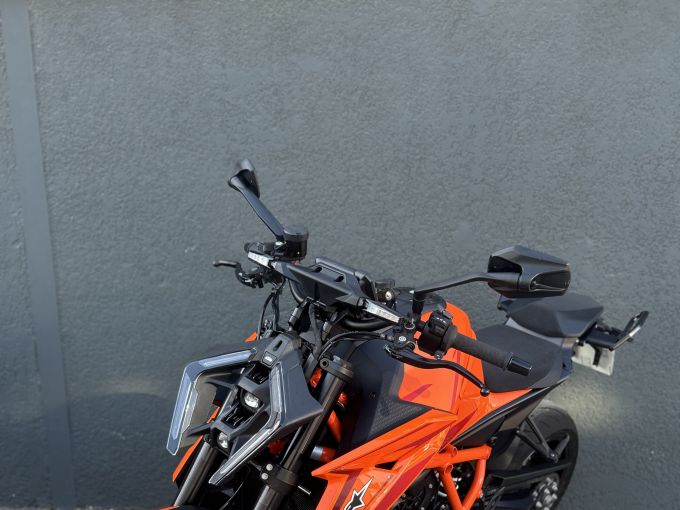 KTM 1390 SUPER DUKE R EVO 4